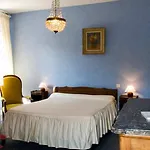 Hotel De La Poste 2*