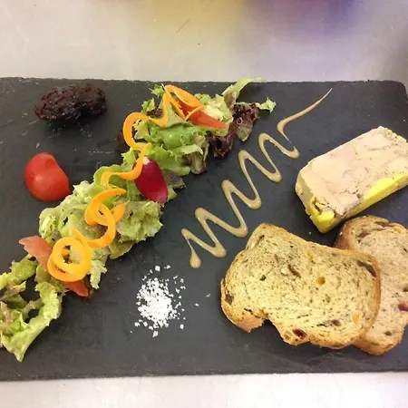 De La Poste Szálloda Oust