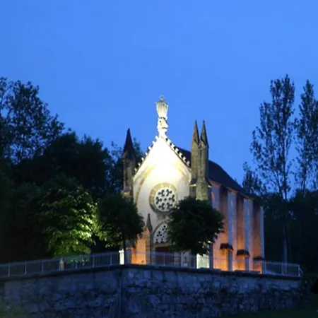 Szálloda De La Poste Oust