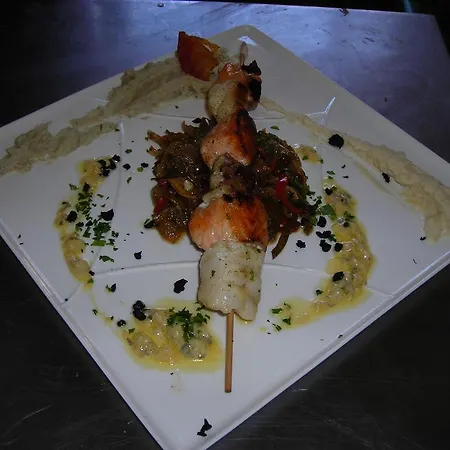 De La Poste Szálloda 2*