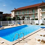 Hotel De La Poste 2*
