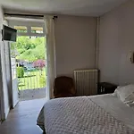 德拉普斯特旅馆 酒店 Oust
