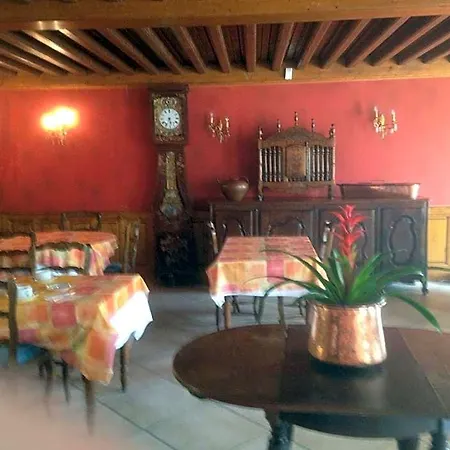 Hotel De La Poste Oust