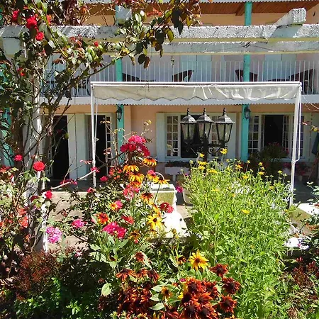 Hotel Hostellerie De La Poste 2*
